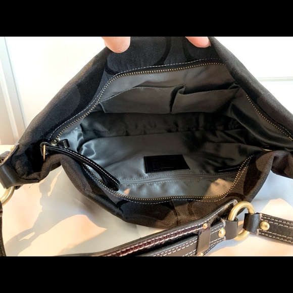 💯 COACH Signature C Classic Handbag - like new! Never used!! - Picture 2 of 3